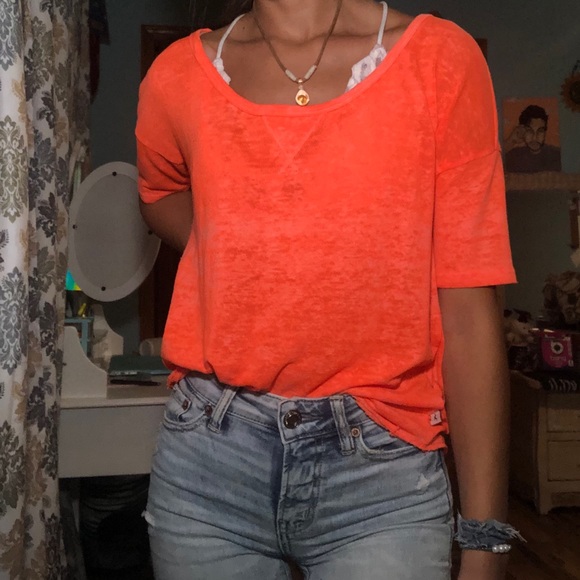 Hollister Neon Orange Top - Picture 4 of 10